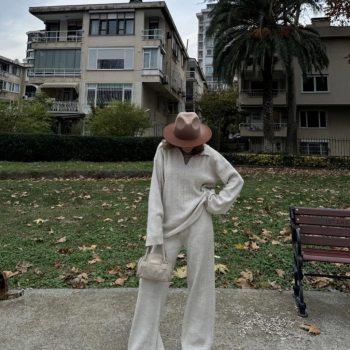 Yakalı Cizgi Detaylı Triko İkili Takım - Beyaz -