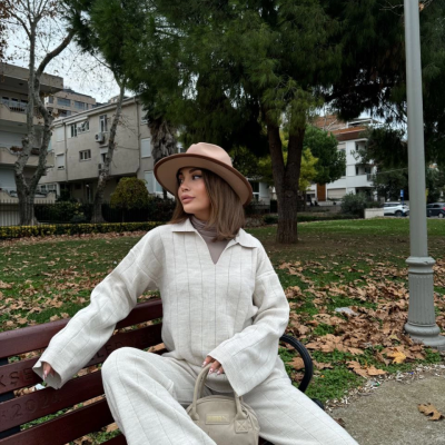 Yakalı Cizgi Detaylı Triko İkili Takım - Beyaz -