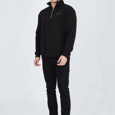 Yarım Fermuarlı Baskılı Sweat - Siyah