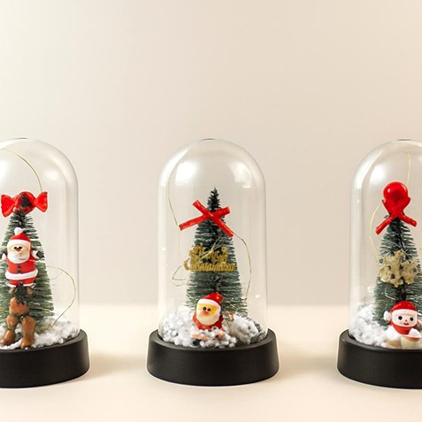 Yılbaşı Temalı Işıklı Dekoratif Cam Fanus - Model 2