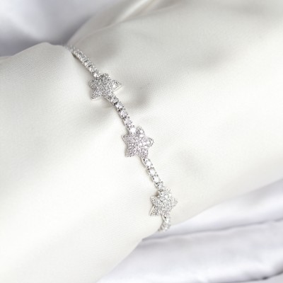 Yıldız Model Zirkon Taşlı Gümüş Renk Pirinç Su Yolu Kadın Bileklik