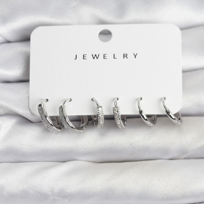 Zirkon Taşlı Gümüş Renk Pirinç Kadın Küpe Seti