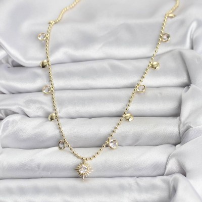 Zirkon Taşlı Kutup Yıldızı Model Pirinç Gold Renk Kadın Kolye