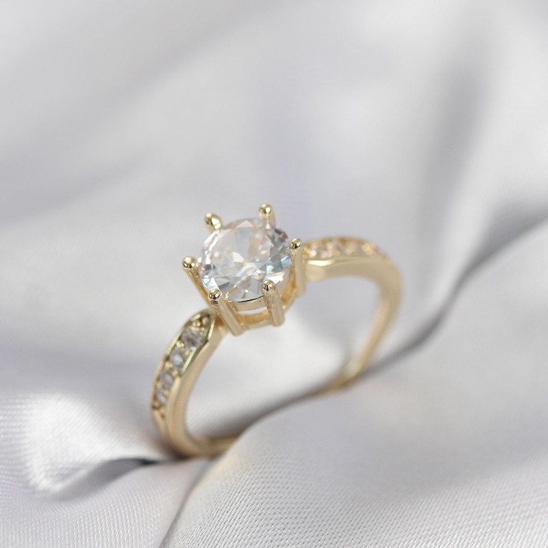 Zirkon Taşlı Tek Taş Model Gold Renk Kadın Yüzük